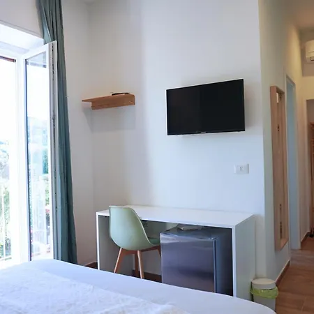 Tenuta Castaldi 农家乐 *