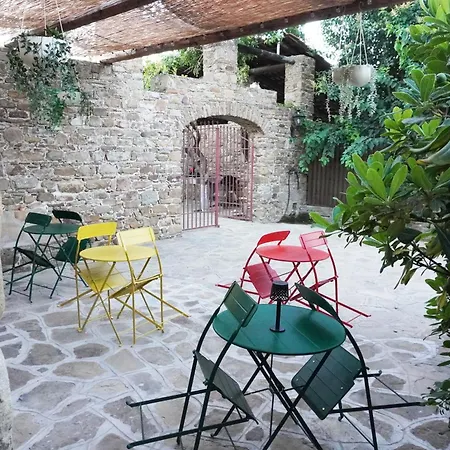 Farm stay Tenuta Castaldi *